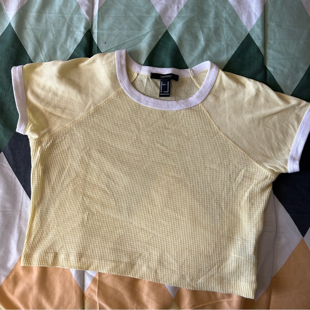 F21 crop tops size medium